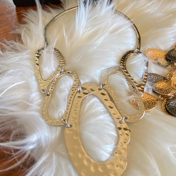 Everything must go sale - Picture 6 of 12